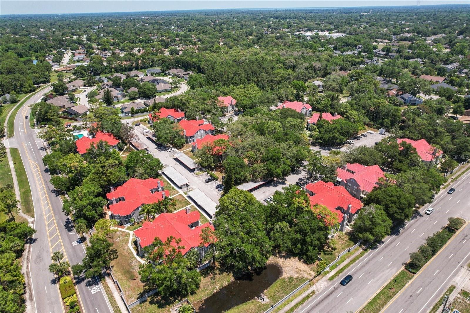 HUNTERS CHASE CONDO PH 1 - Residential