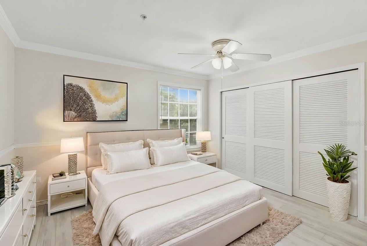 HUNTERS CHASE CONDO PH 1 - Residential