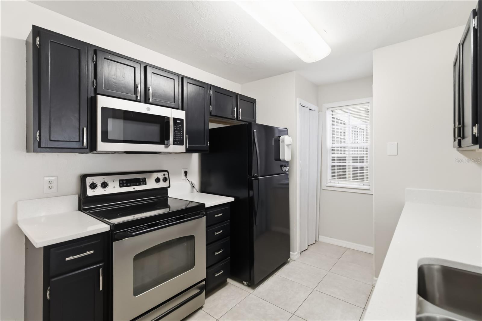 HUNTERS CHASE CONDO PH 1 - Residential