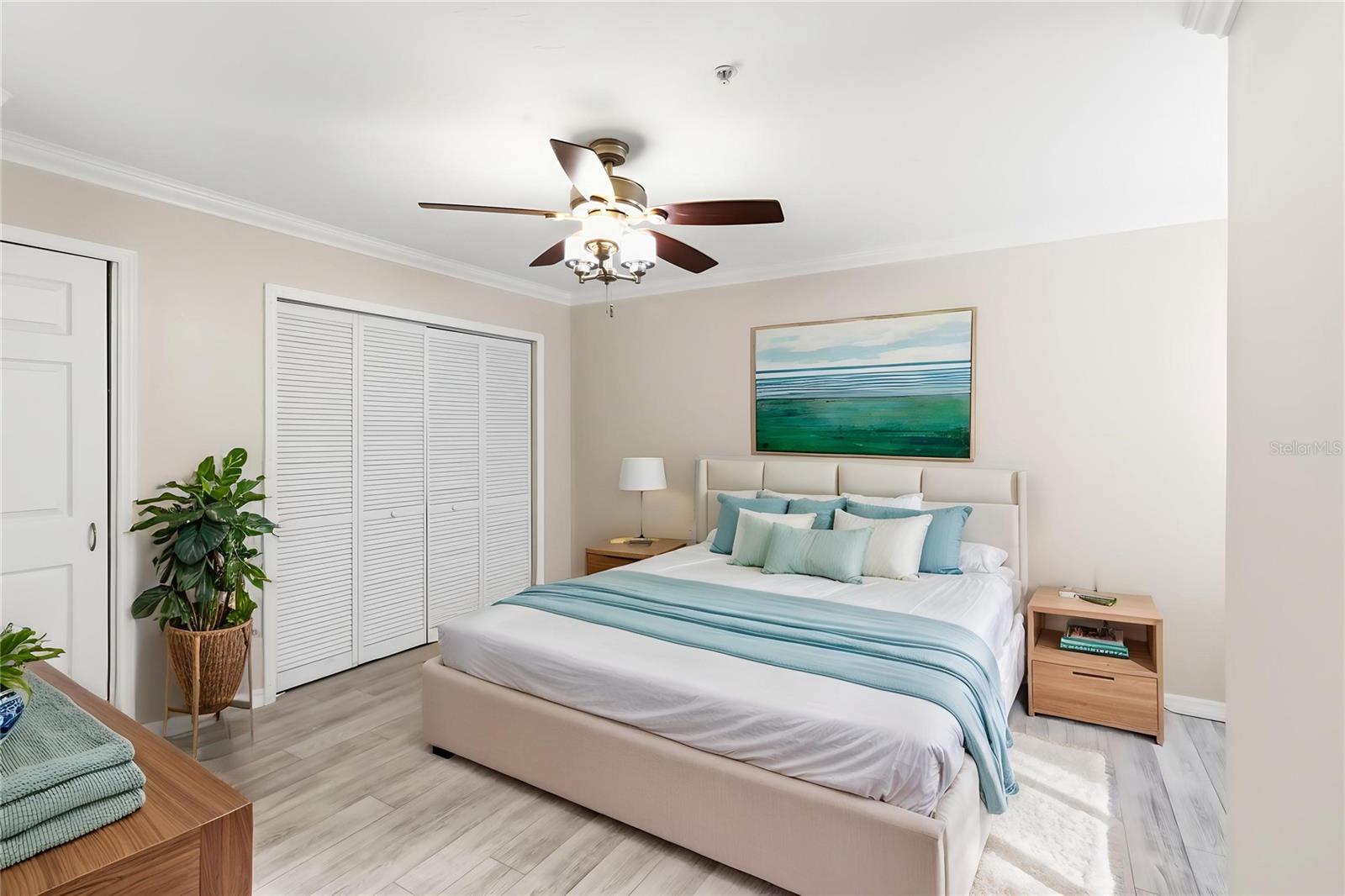 HUNTERS CHASE CONDO PH 1 - Residential