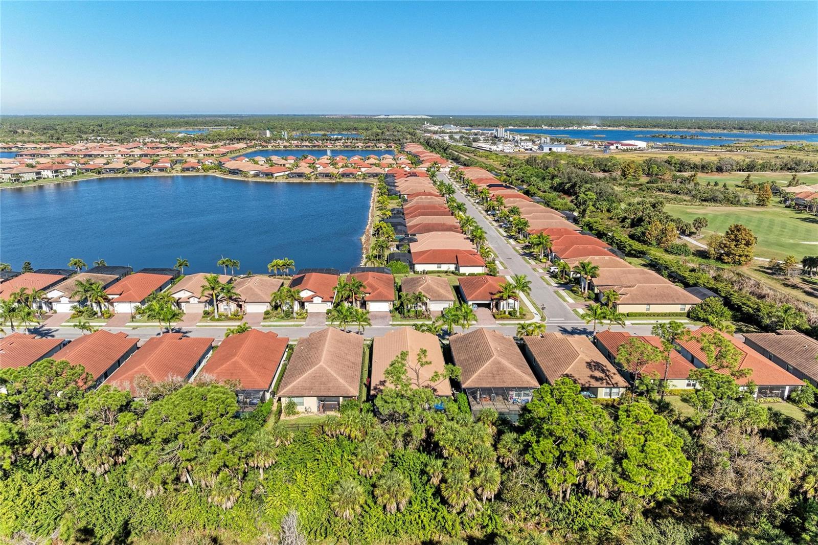 TOSCANA ISLES - Residential