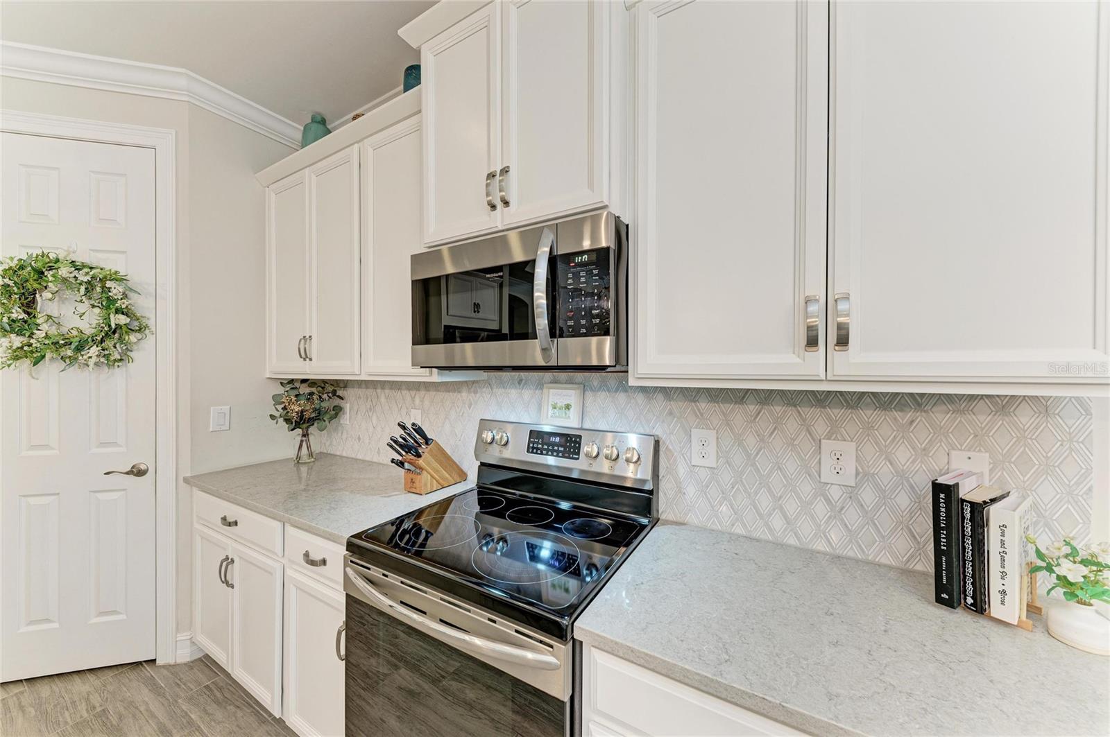 TOSCANA ISLES - Residential