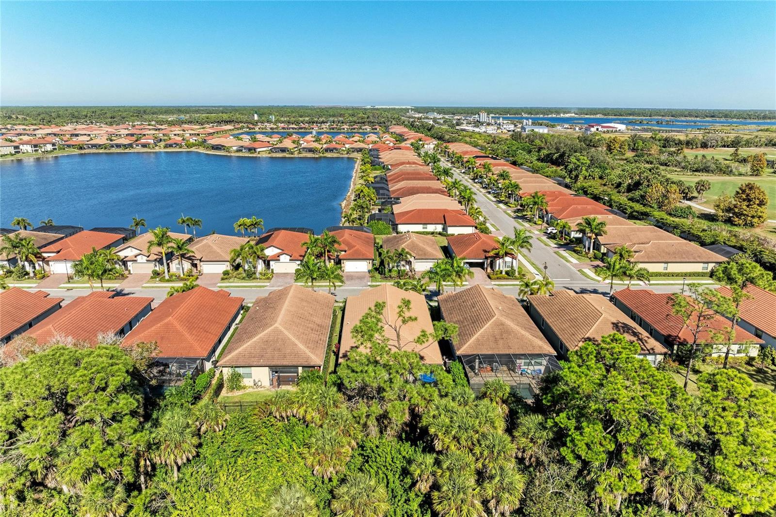 TOSCANA ISLES - Residential