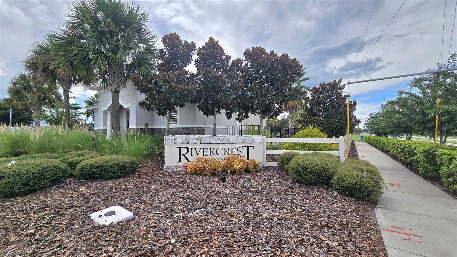 Search Properties for Sale 1 5006 RIVERSIDE WAY