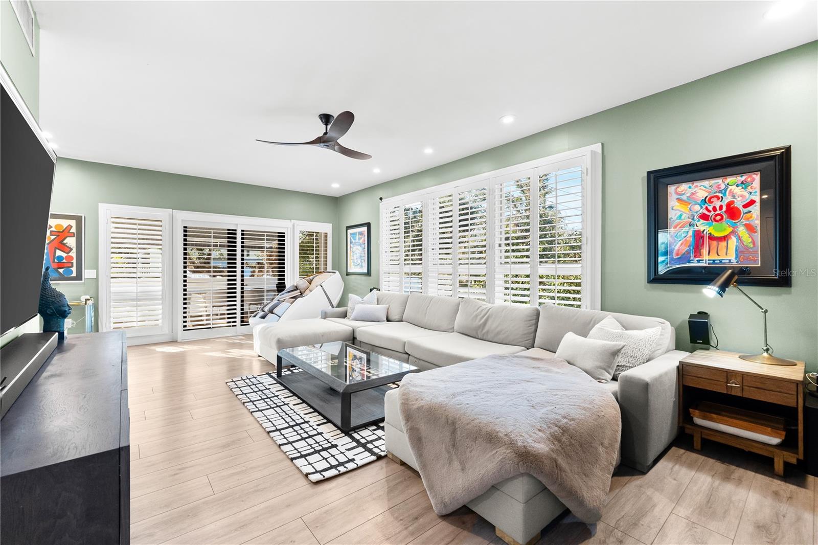 SIESTA COVE SUB - Residential