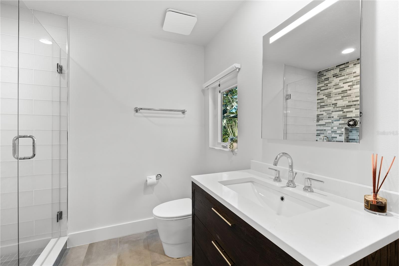 SIESTA COVE SUB - Residential