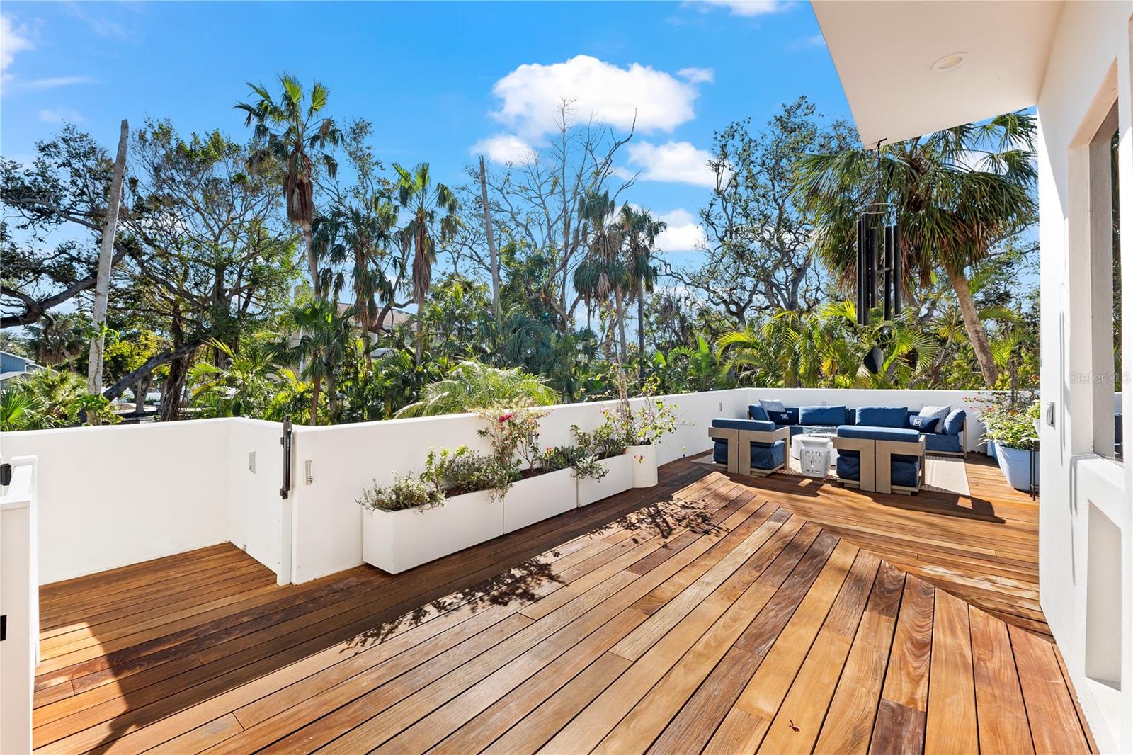 SIESTA COVE SUB - Residential