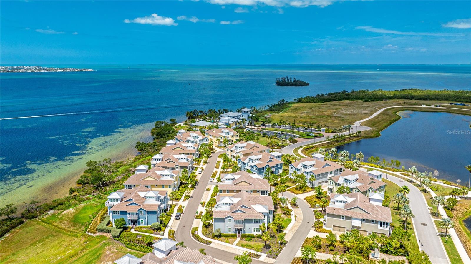 EDGEWATER WALK II ON HARBOUR IS 2,4,8-11 - Residential