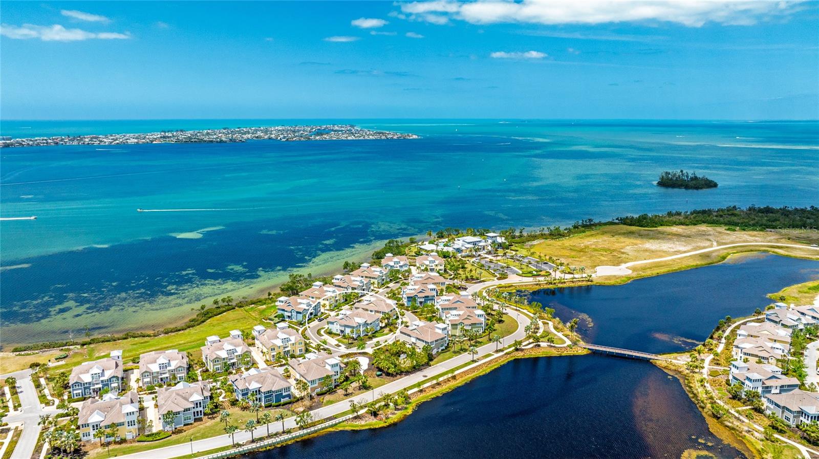 283 SAINT LUCIA DRIVE 101