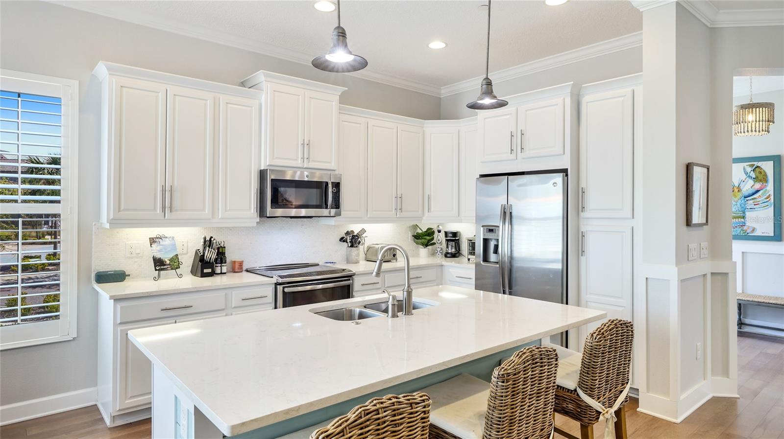 EDGEWATER WALK II ON HARBOUR IS 2,4,8-11 - Residential