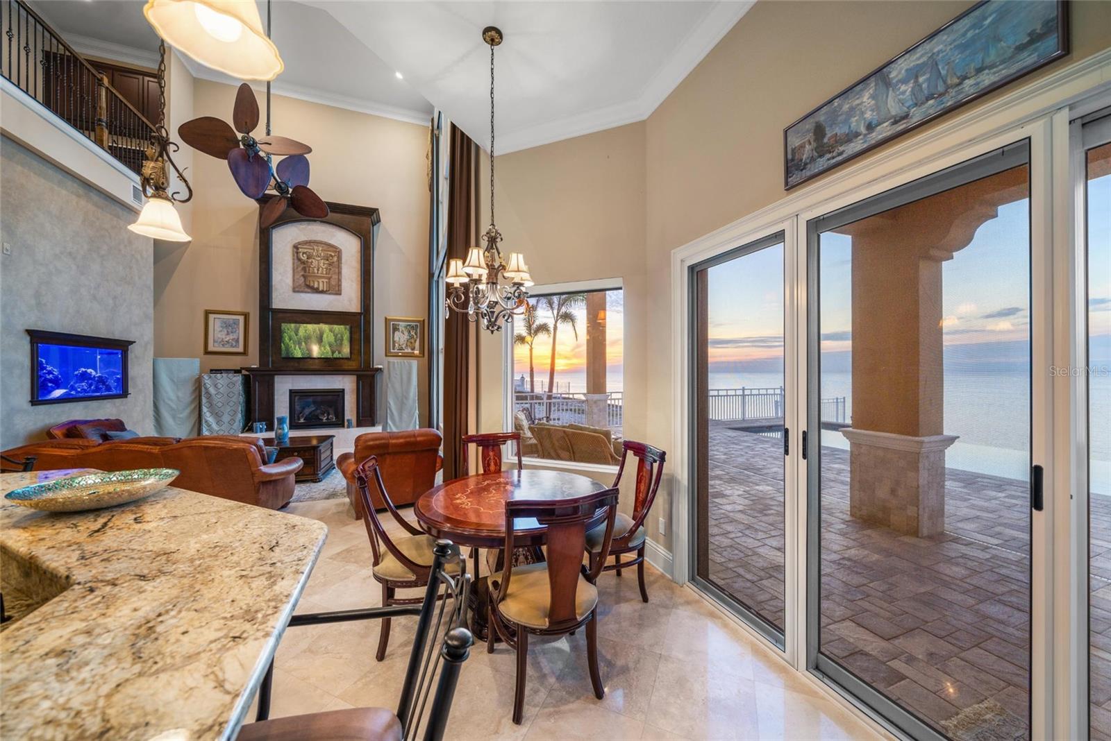 BAY VISTA - Residential