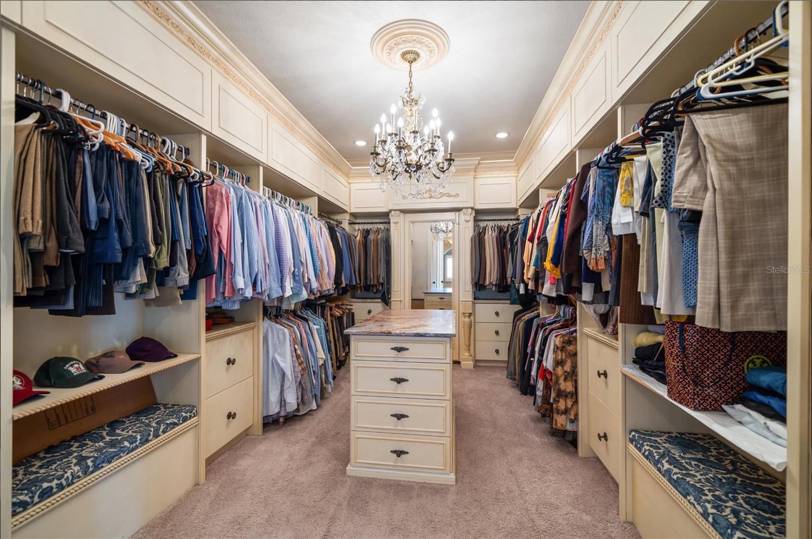 BAY VISTA - Residential