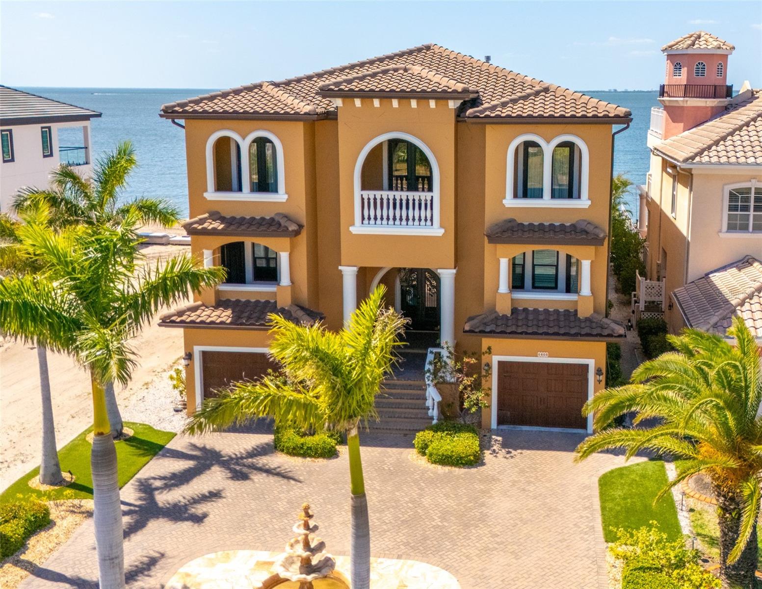 BAY VISTA - Residential