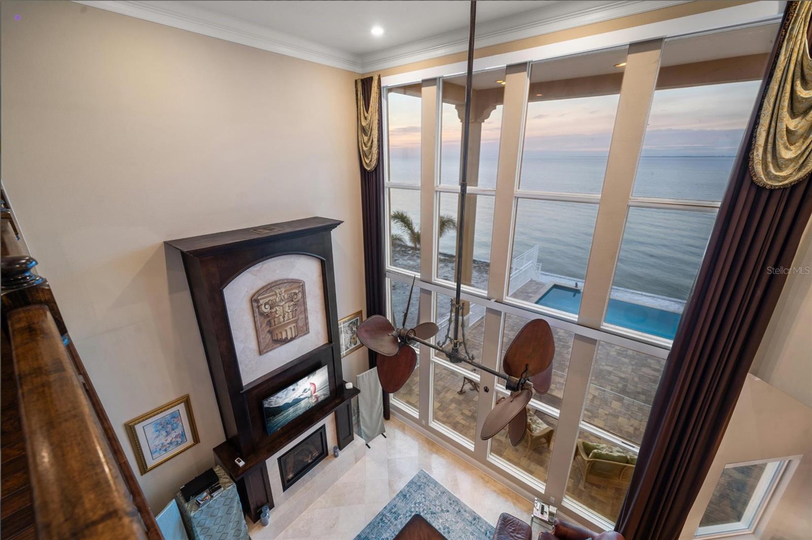 BAY VISTA - Residential