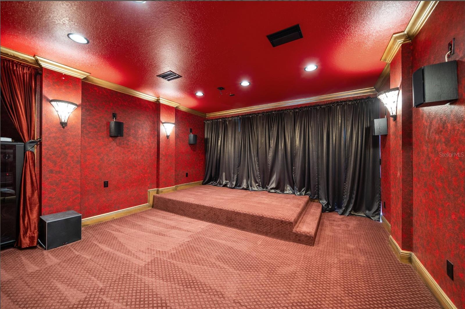 BAY VISTA - Residential