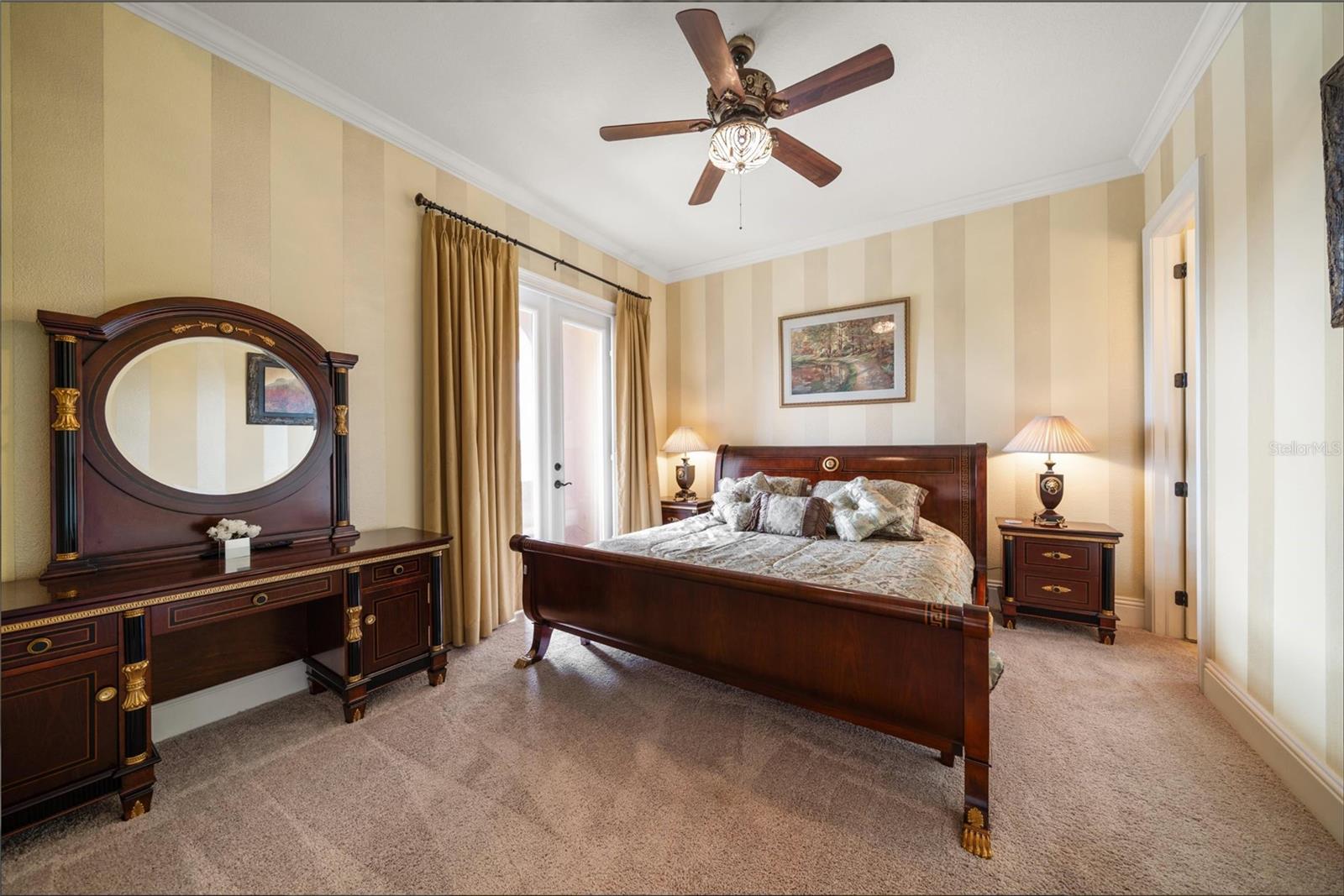 BAY VISTA - Residential