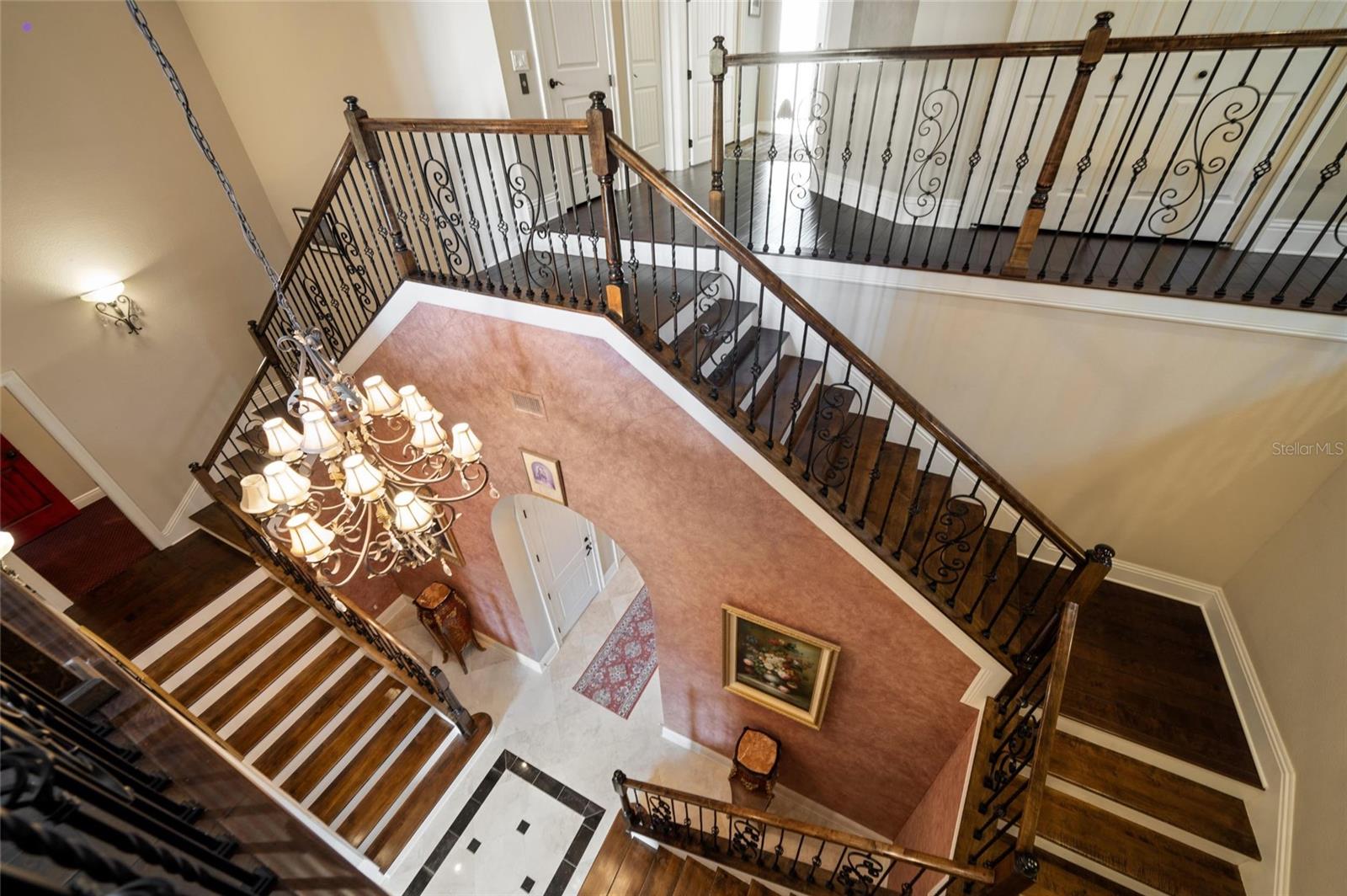 BAY VISTA - Residential