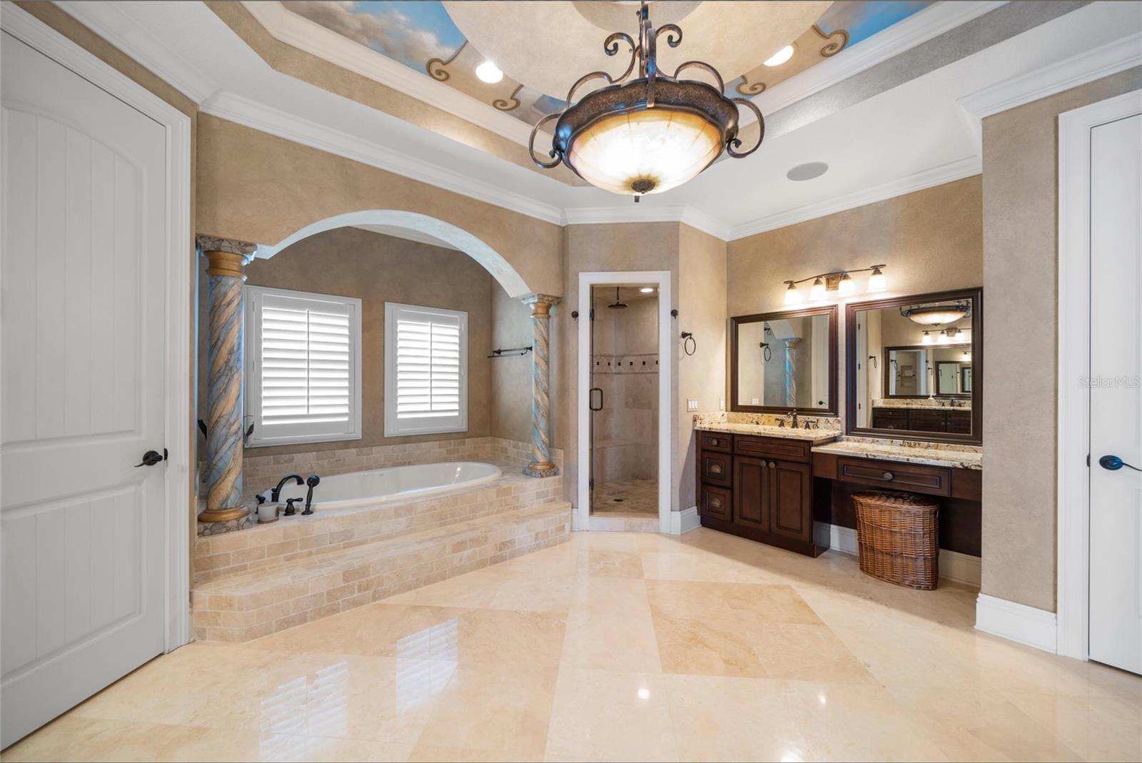 BAY VISTA - Residential