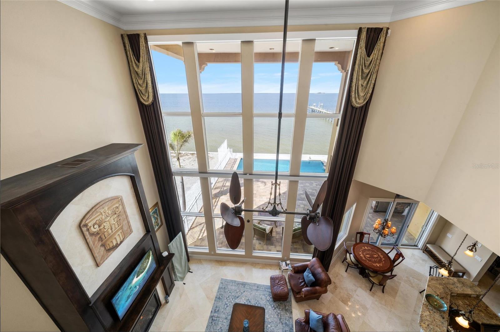 BAY VISTA - Residential