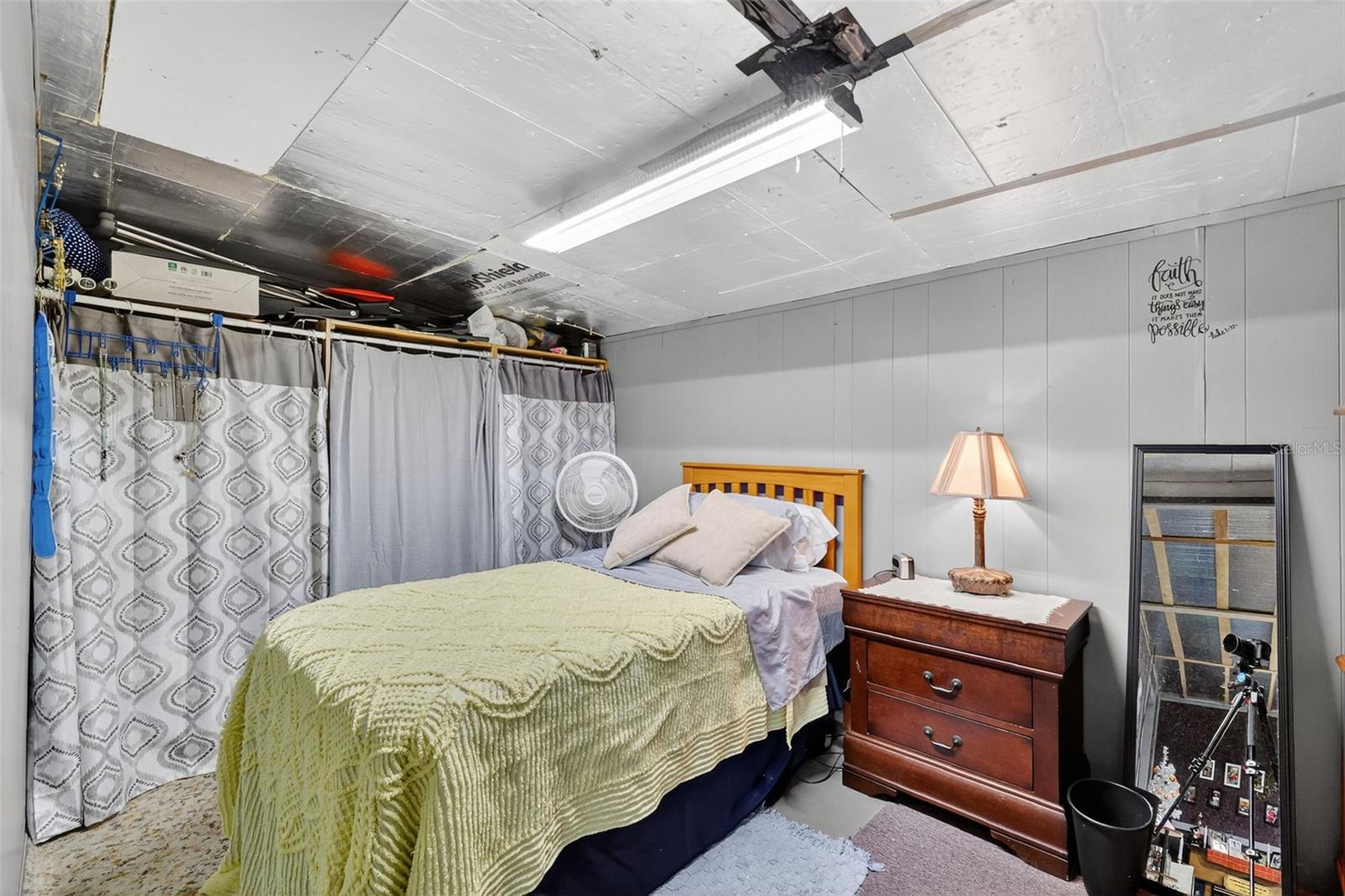 BREEZEWOOD ESTATE - Residential