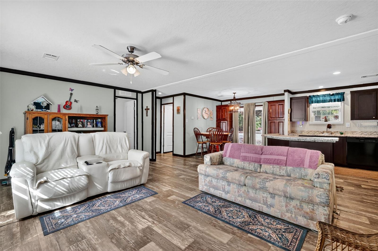 BREEZEWOOD ESTATE - Residential