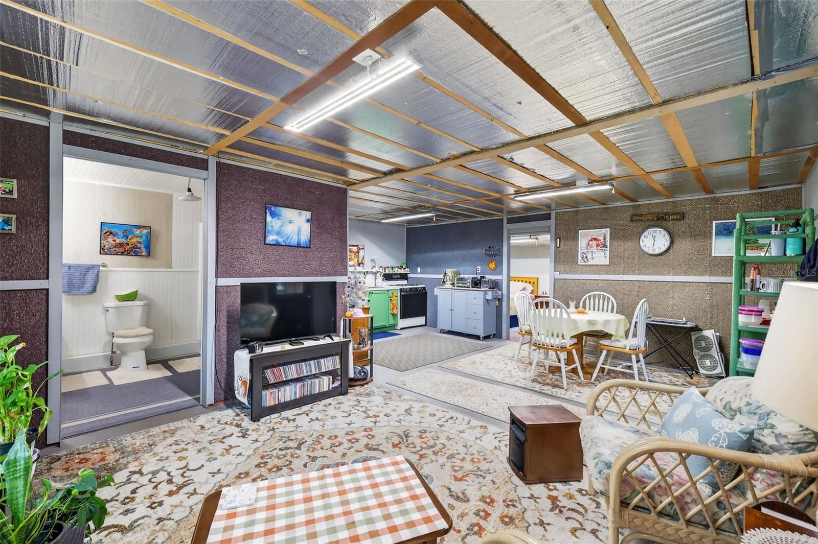 BREEZEWOOD ESTATE - Residential