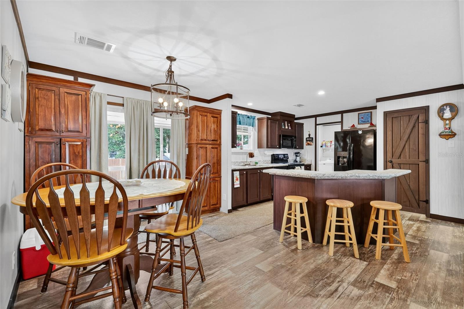 BREEZEWOOD ESTATE - Residential