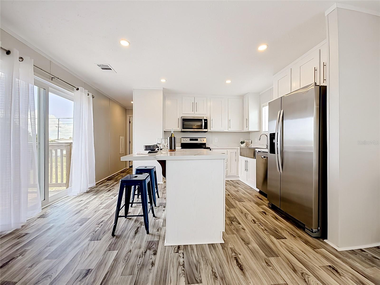 HOLIDAY MOB ESTATES 2ND ADD - Residential