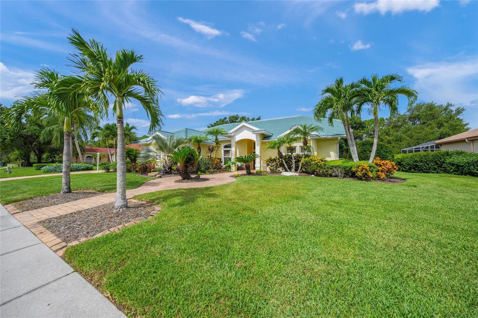 MISTY CREEK - Residential