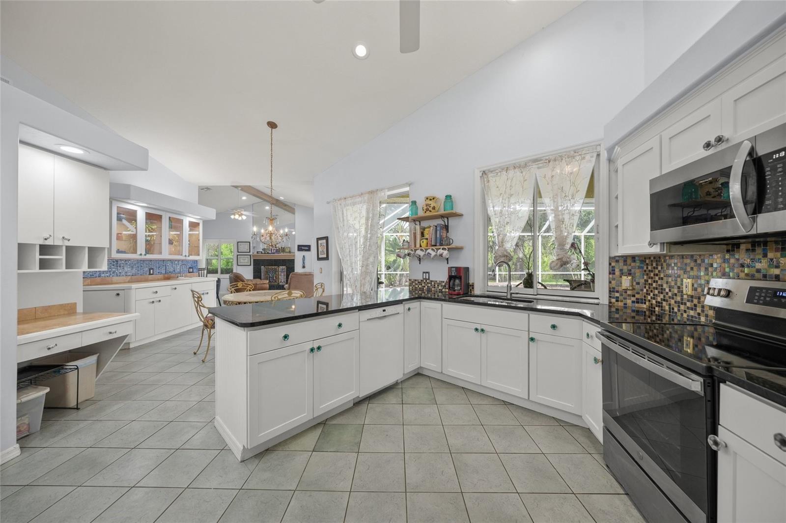 MISTY CREEK - Residential