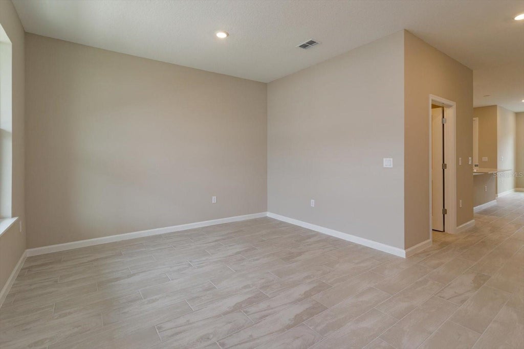 Photo of 13254 Serene Glade Road, Winter Garden, FL 34787 (MLS # G5118299)
