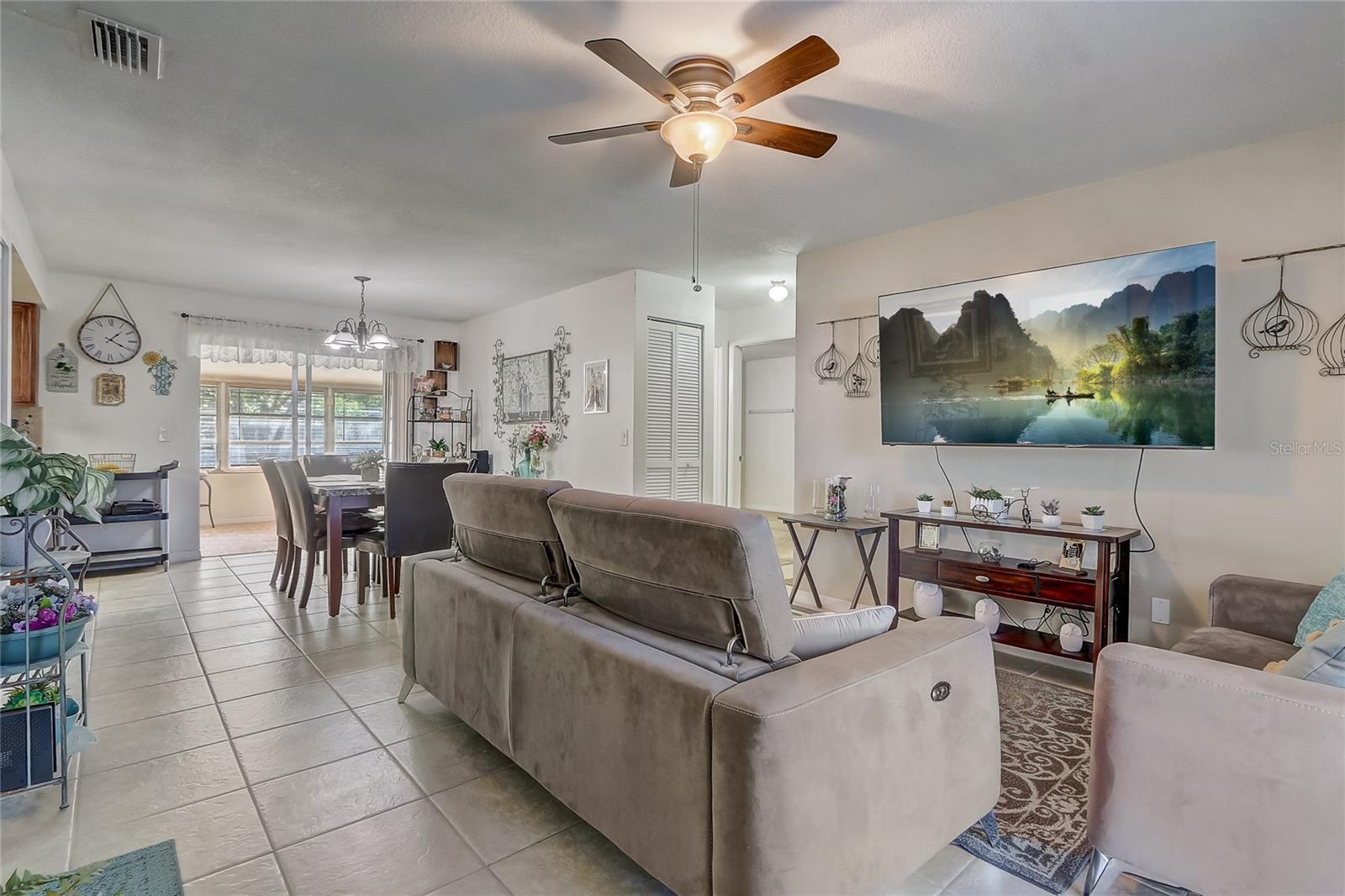 MEADOW WOODS VILLAGE 05 - Residential