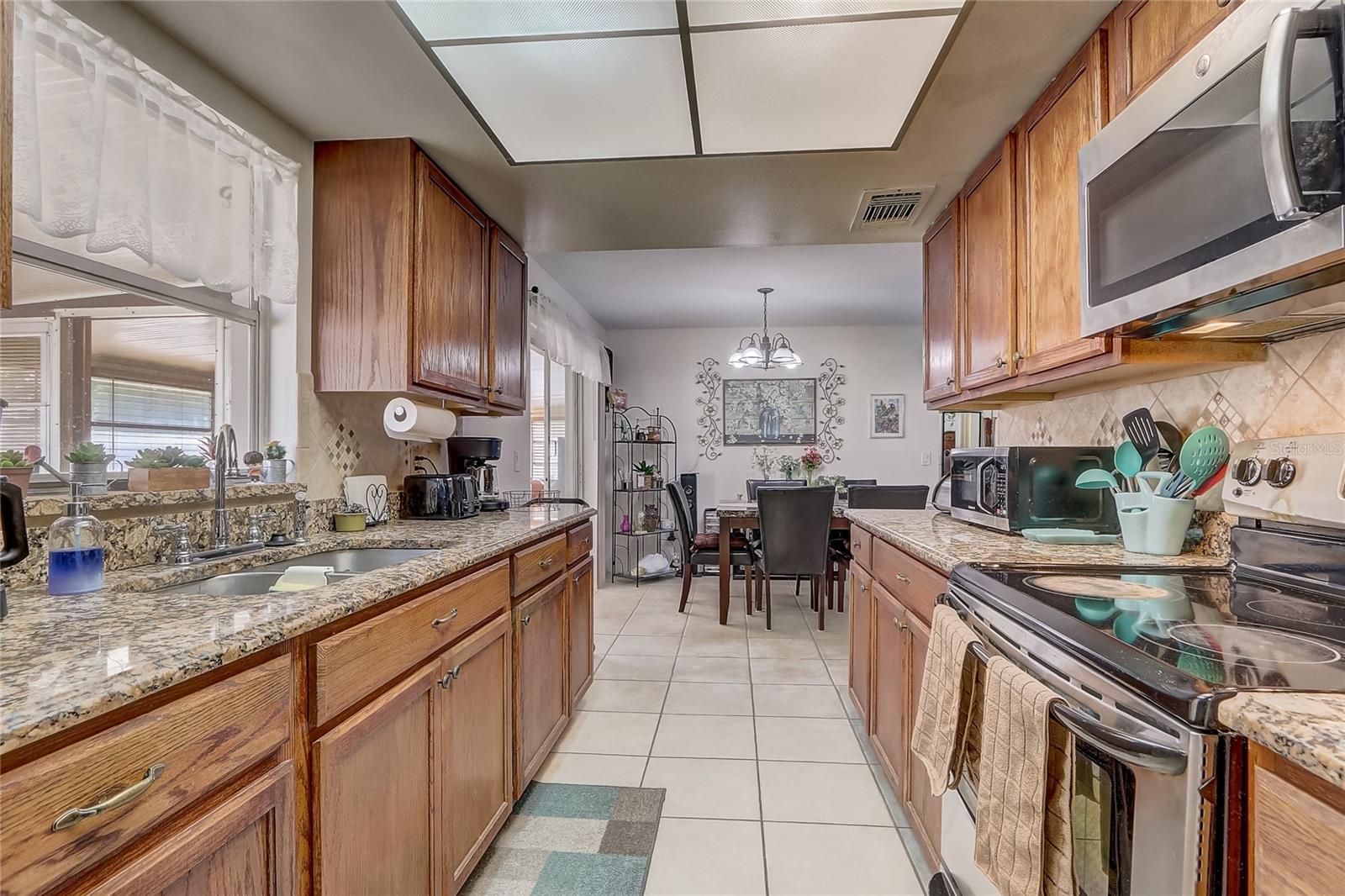 MEADOW WOODS VILLAGE 05 - Residential