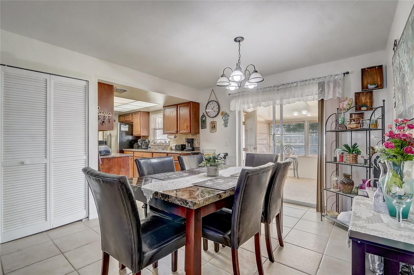 MEADOW WOODS VILLAGE 05 - Residential