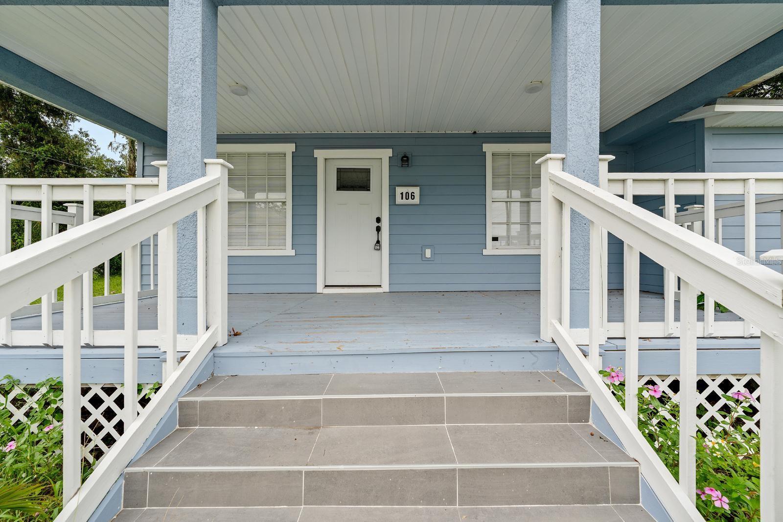 106 E CALHOUN STREET