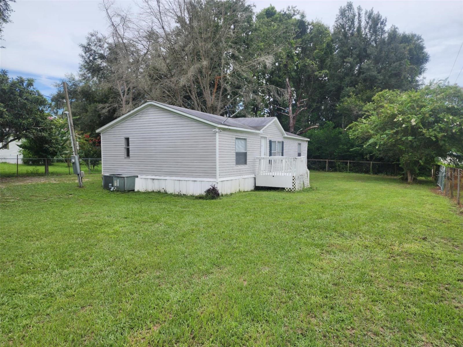 11121 NW 15TH LANE