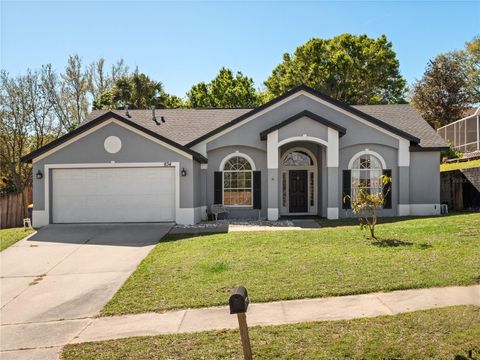 Photo of 834 High Pointe Circle, Minneola, FL 34715 (MLS # G5105895)