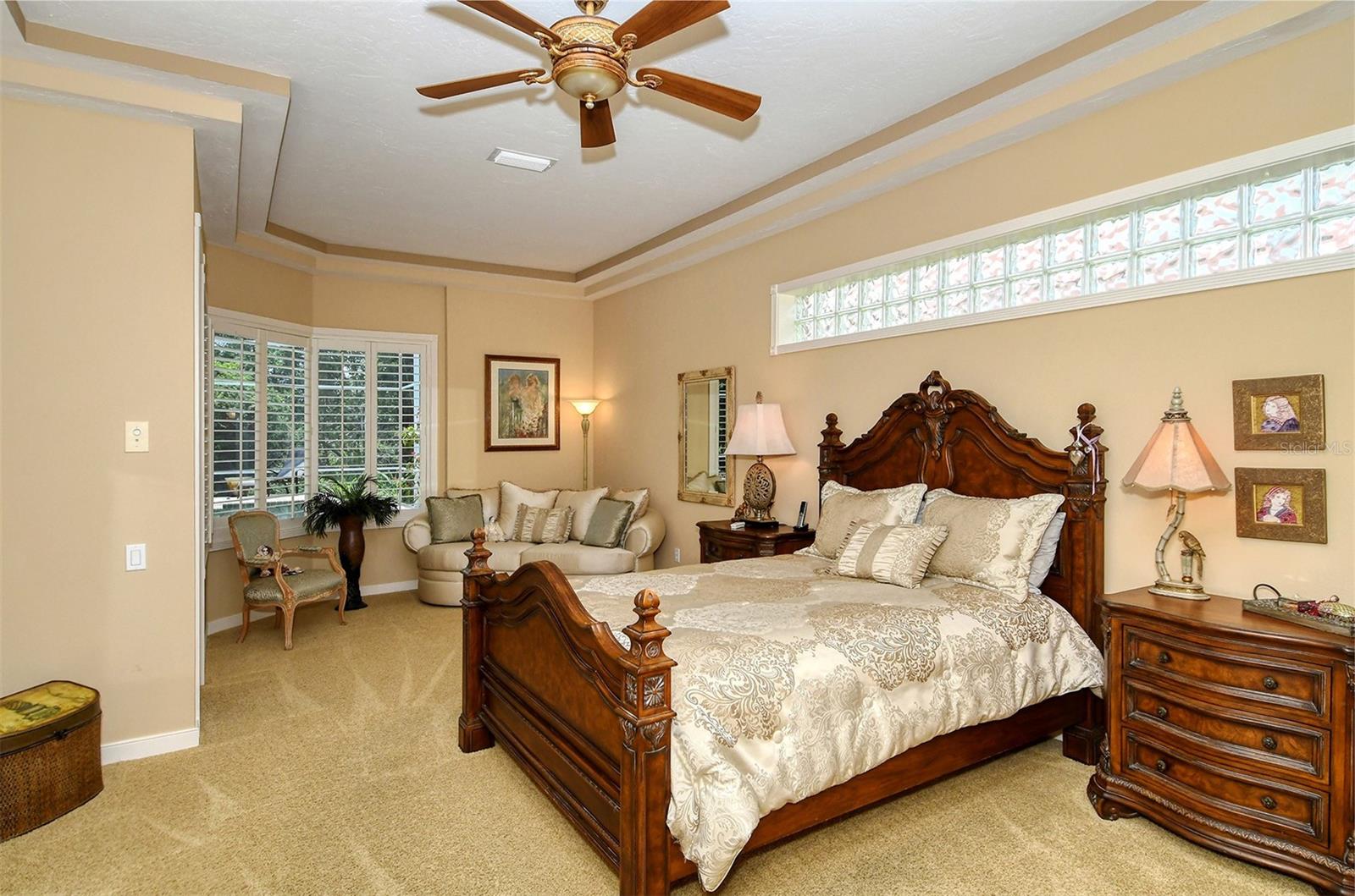 SILVER OAKS - Residential