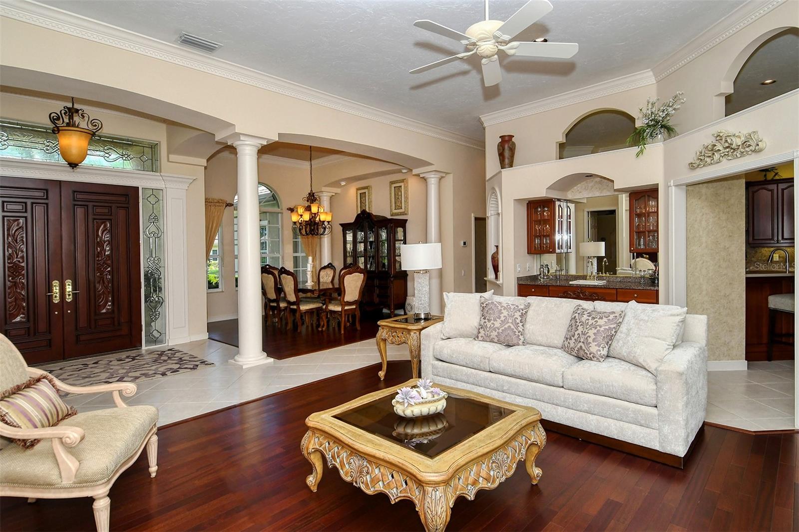 SILVER OAKS - Residential