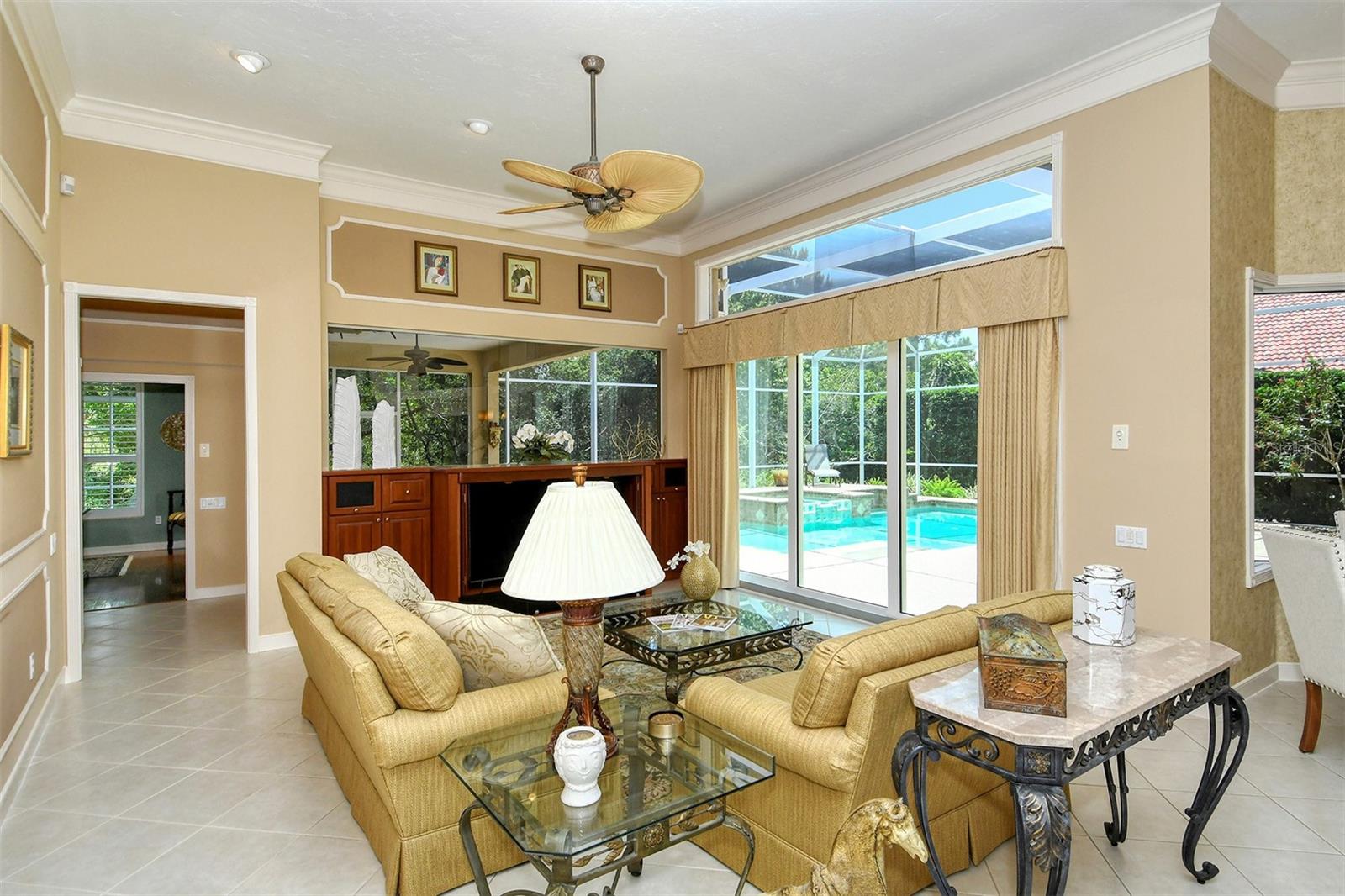 SILVER OAKS - Residential