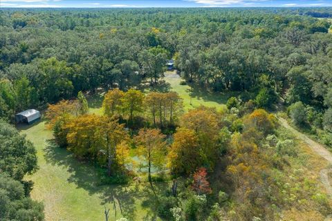 Tiny photo for 19189 SW 29th Street, Dunnellon, FL 34432 (MLS # OM713613)