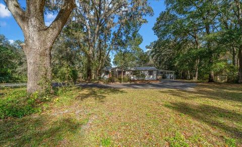 Tiny photo for 19189 SW 29th Street, Dunnellon, FL 34432 (MLS # OM713613)