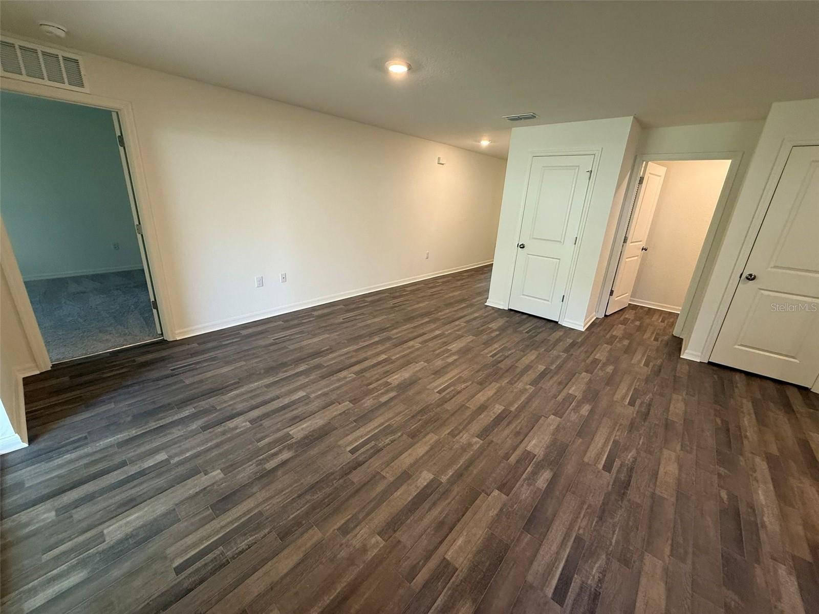 PORT CHARLOTTE SEC 031 - Residential Lease