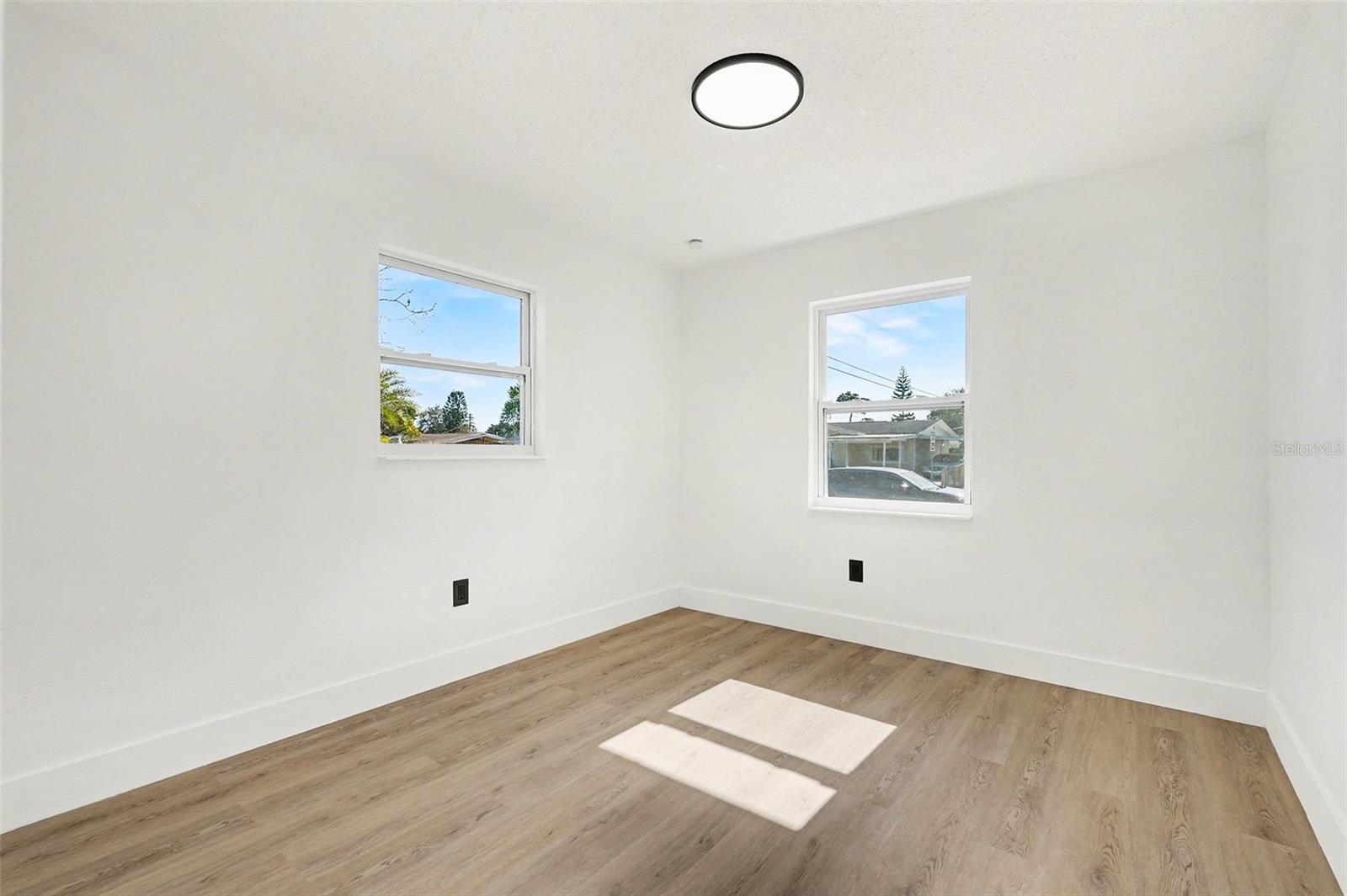 WESTWOOD VILLAS 6TH ADD - Residential