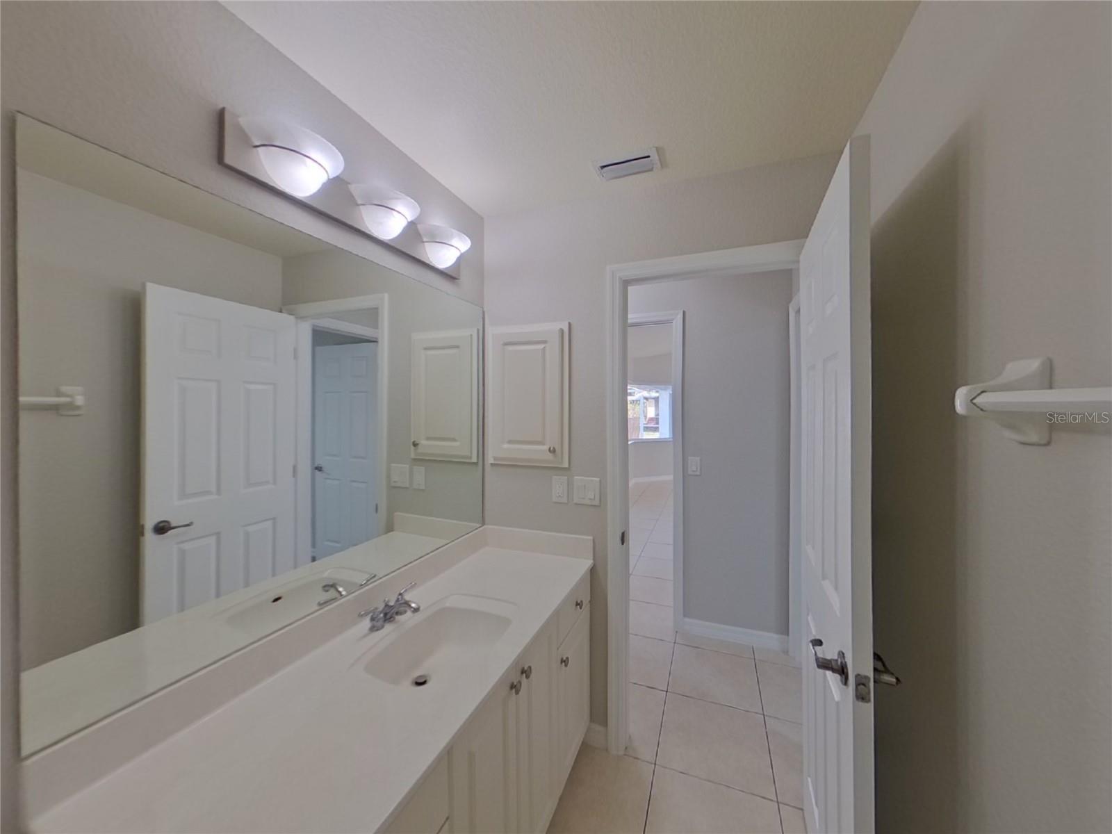 PORT CHARLOTTE SUB 10 - Residential Lease