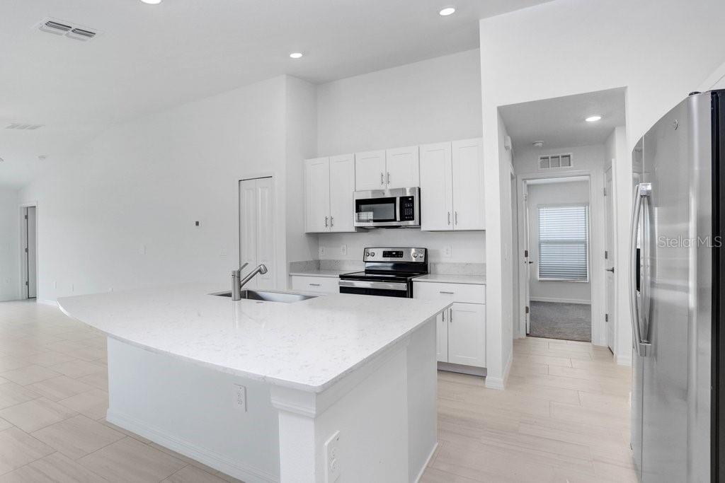 MIRADA PRCL 6 - Residential Lease