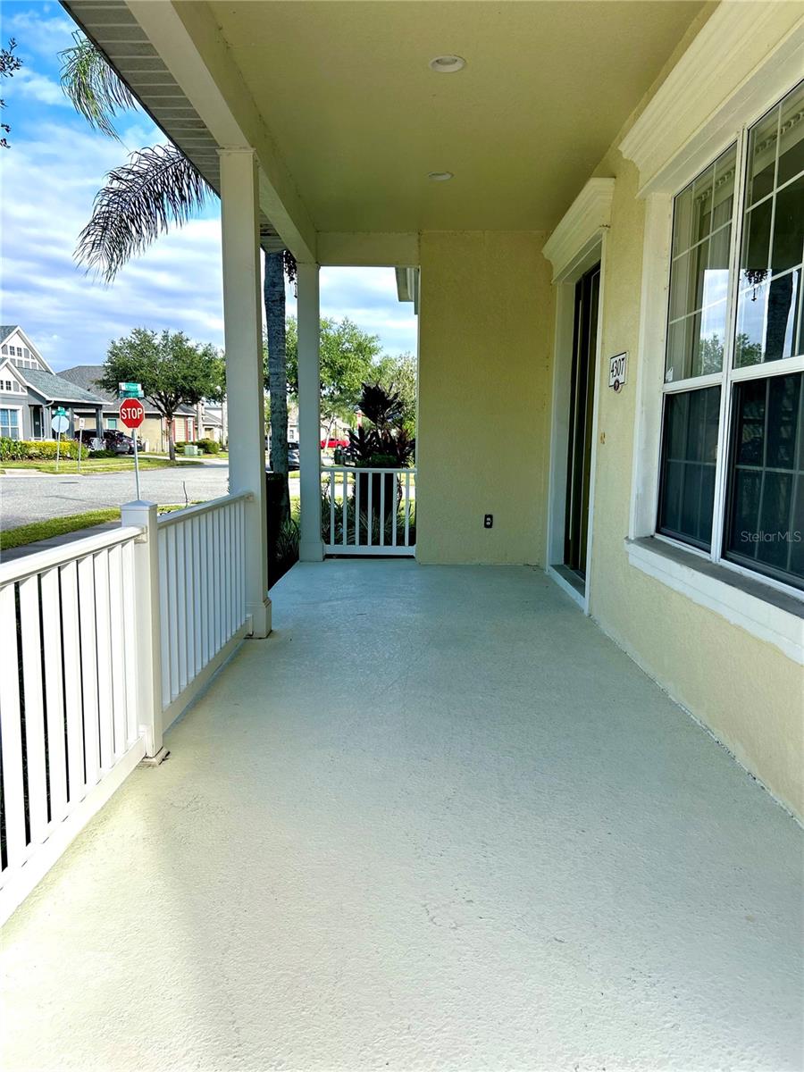 EMERALD ESTATES - Residential Lease