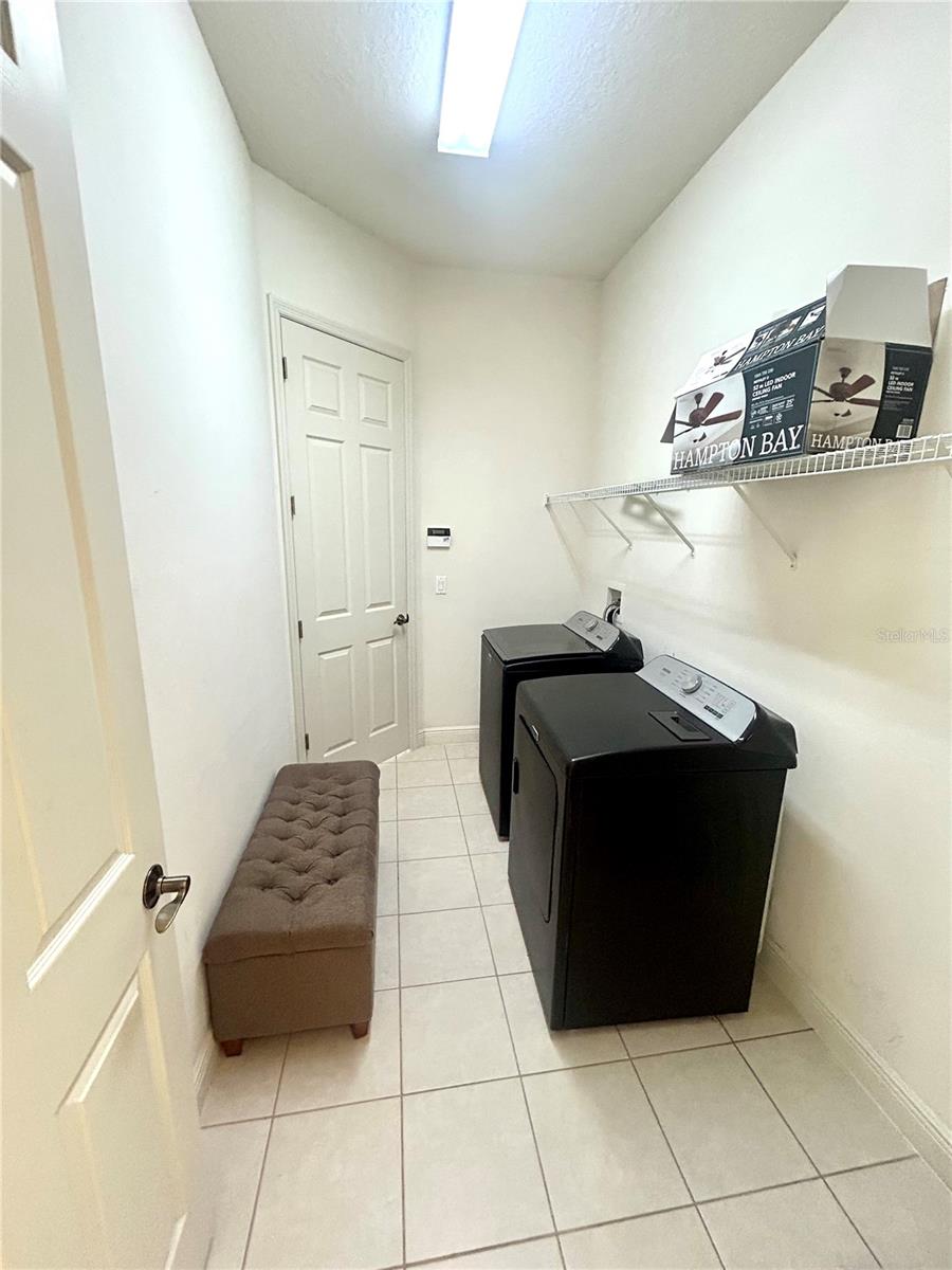 EMERALD ESTATES - Residential Lease