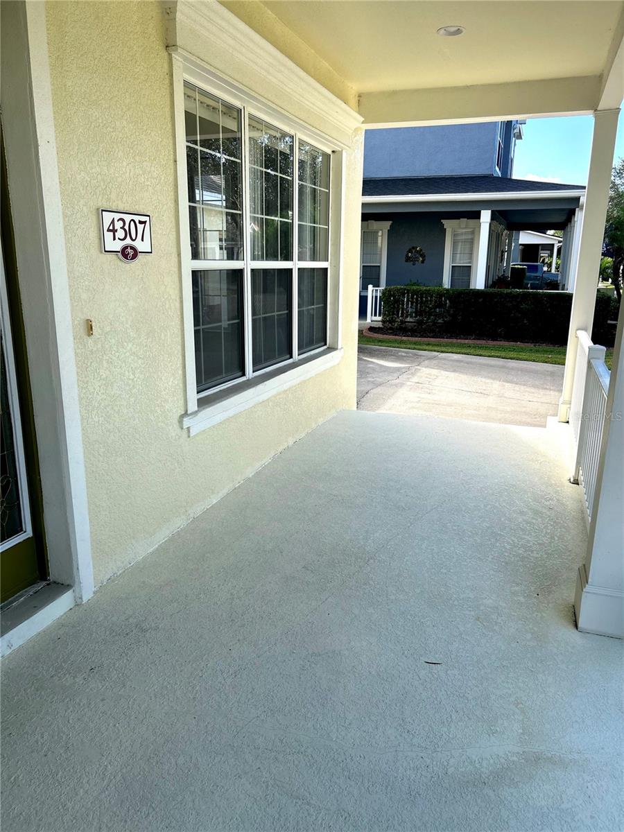 EMERALD ESTATES - Residential Lease