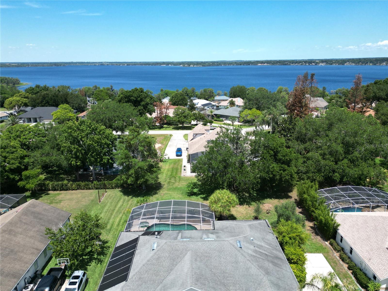 LAKE RIDGE CLUB FIRST ADD - Residential